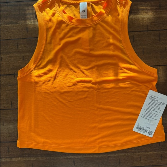 Lululemon Ultralight Waist-Length Crop Tank Top | Orange | Size 4 | NWT - Picture 2 of 3